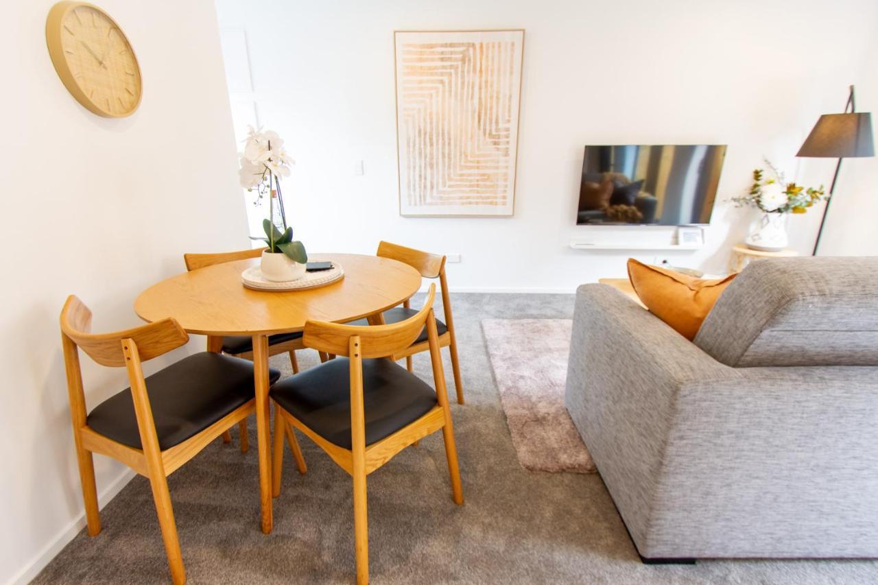 Christchurch Entertainment Hub 2 Bed 2 Bath W Carpark 외부 사진