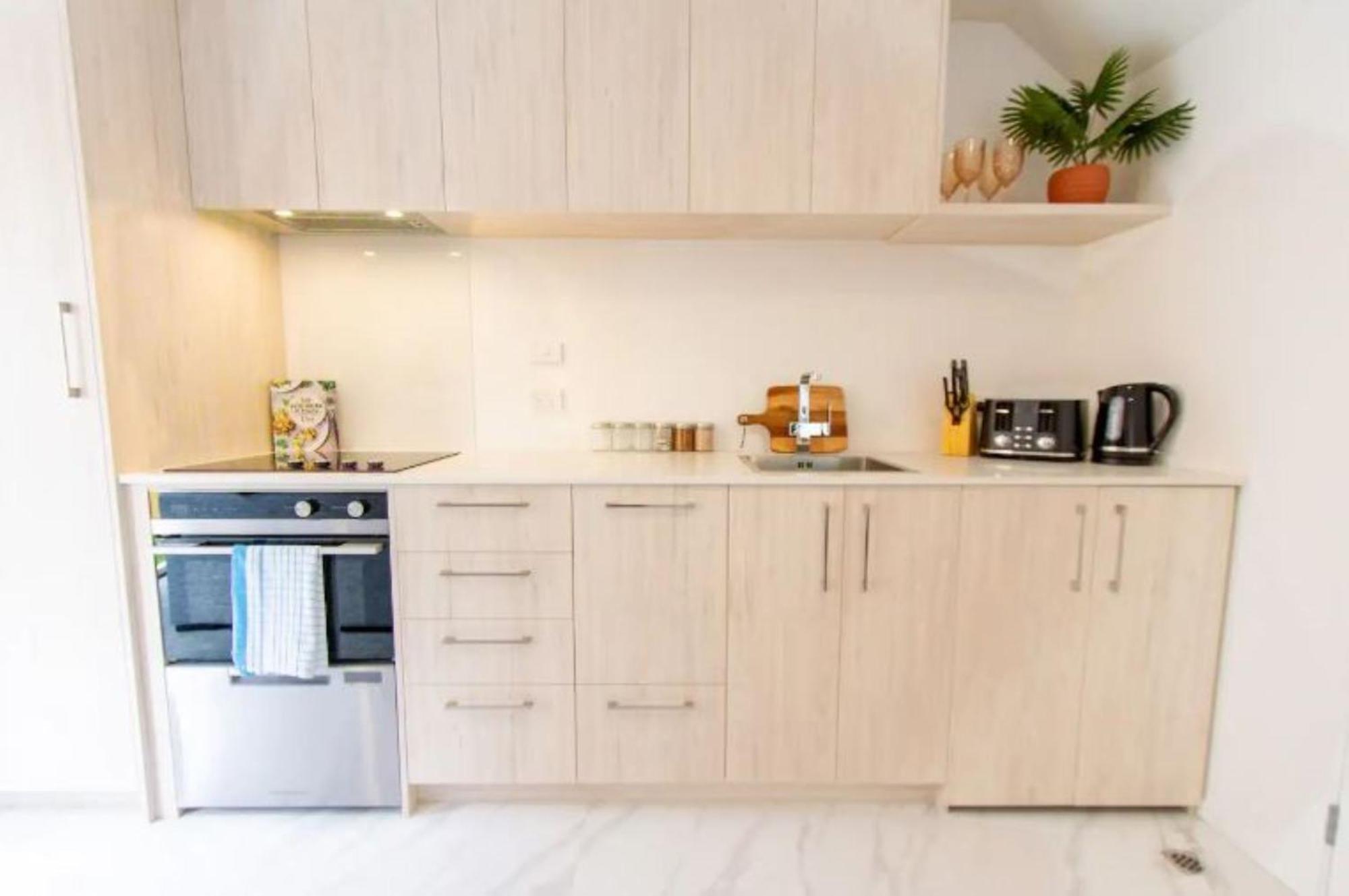 Christchurch Entertainment Hub 2 Bed 2 Bath W Carpark 외부 사진