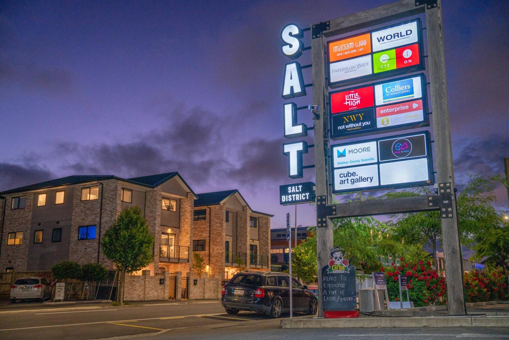 Christchurch Entertainment Hub 2 Bed 2 Bath W Carpark 외부 사진
